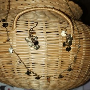 Avon Necklace and Earring set